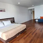 3b Boutique Sarandë