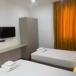 3b Boutique Sarandë