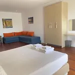 Hotel 3b Boutique 4*