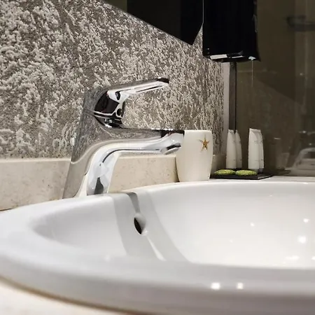 3b Boutique Ξενοδοχείο Σαράντα