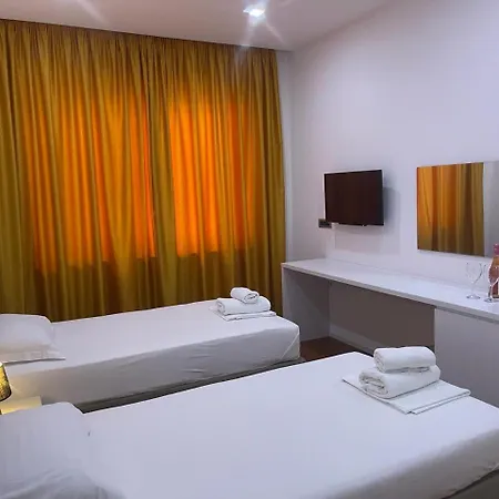 3b Boutique Ξενοδοχείο 4*