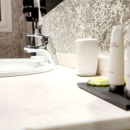 3b Boutique 4* Sarandë