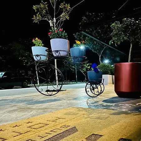 3b Boutique 4* ساراندا