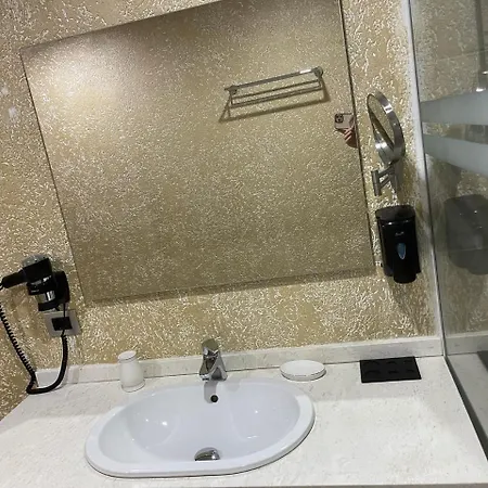 3b Boutique فندق ساراندا