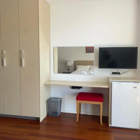 3b Boutique 4* Sarandë