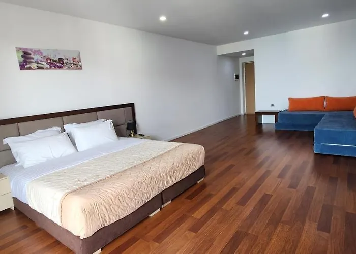 3b Boutique Sarandë